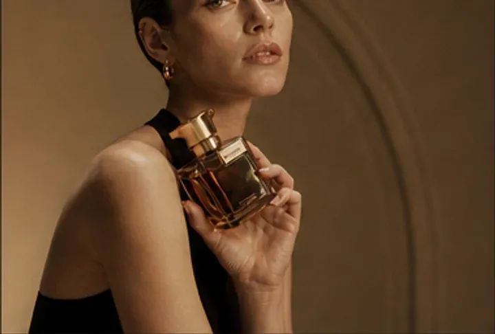 Hyperreal Commercial